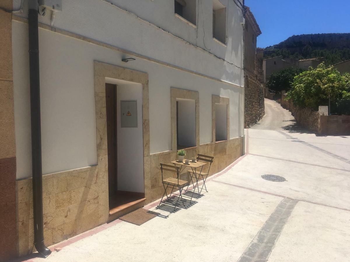 Apartamento Rural La Cascada De Calmarza Exteriör bild