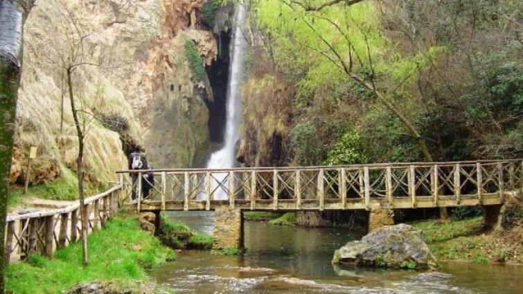 Apartamento Rural La Cascada De Calmarza Exteriör bild